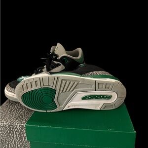 Jordan Sneakers in Black and Green